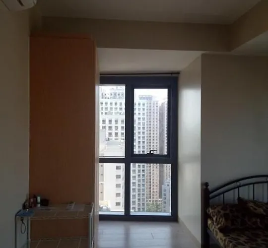 Apartahotel Socorro's Staycation In Eastwood City *